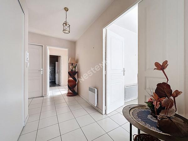 Nantes Rond point de Vannes / Appartement 3 pièce(s) 74.35 m2 / ASCENSEUR / TERRASSE / GARAGE