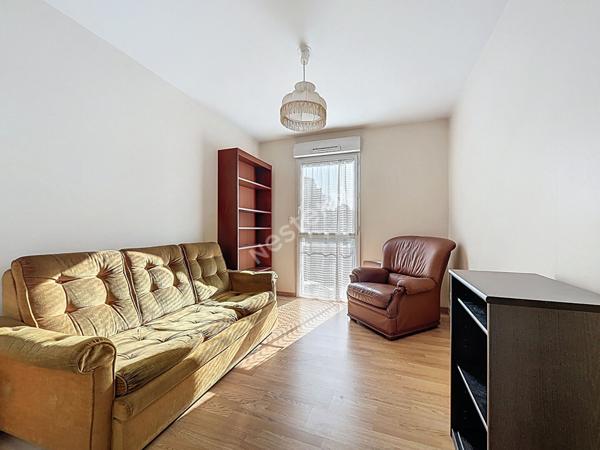 Nantes Rond point de Vannes / Appartement 3 pièce(s) 74.35 m2 / ASCENSEUR / TERRASSE / GARAGE