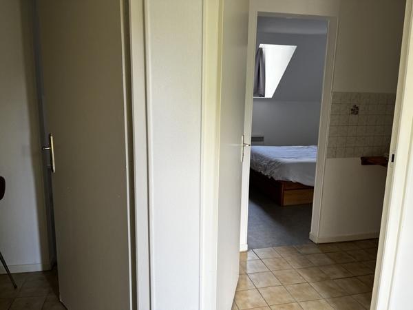 Appartement à louer 350 € CC Orval 1 pièce 20 m² DPE D