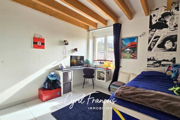 Maison
         6 pièces
        - 146 m² Exclusivité