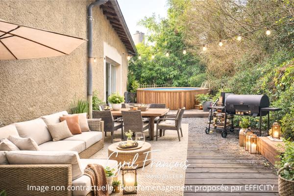 Maison
         6 pièces
        - 146 m² Exclusivité