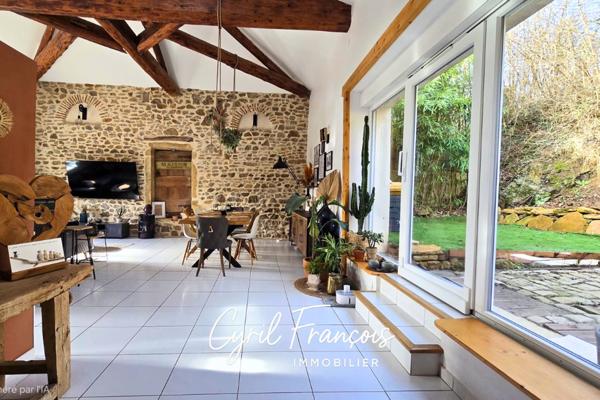 Maison
         6 pièces
        - 146 m² Exclusivité