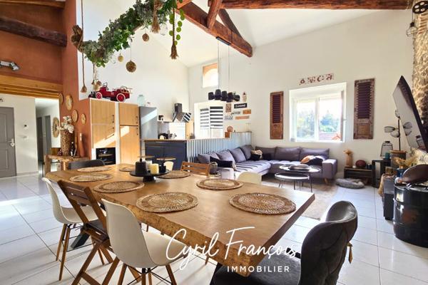 Maison
         6 pièces
        - 146 m² Exclusivité