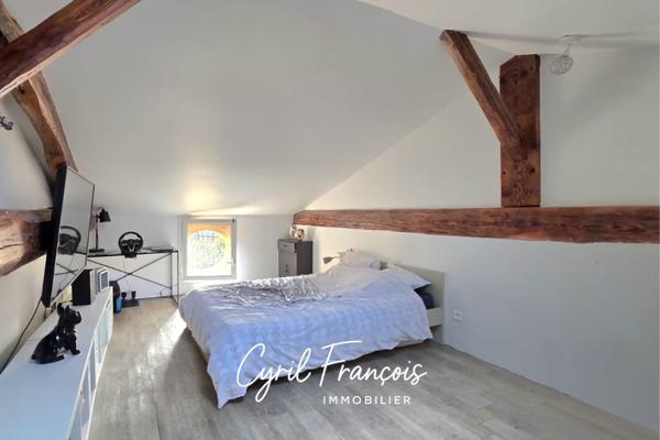 Maison
         6 pièces
        - 146 m² Exclusivité