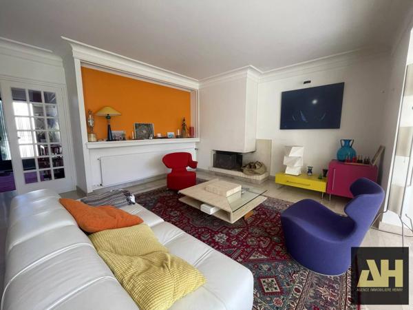 BREST SAINT-MARC - MAISON DE 160 M² - 4 CHAMBRES ET 1 BUREAU - JARDIN CLOS - GARAGE