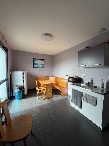 A VENDRE, Local d'activité de 560 m2 , Montsurs A VENDRE, Local d'activité de 560 m2 , Montsurs