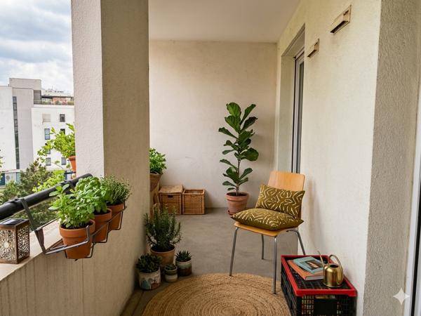 LYON 3 - APPARTEMENT T3 - 72M2 - GARAGE Lyon LYON 3 - APPARTEMENT T3 - 72M2 - GARAGE Lyon