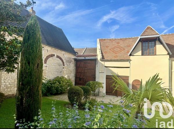 Demeure 7 pièces de 224 m² à Lachelle (60190)