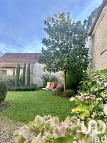 Demeure 7 pièces de 224 m² à Lachelle (60190)