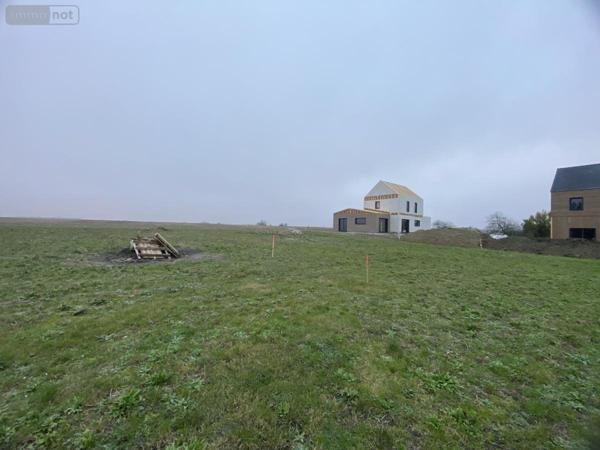 Terrain à Batir à vendre à Beaufort-en-Anjou dans le Maine-et-Loire (49250), ref : 49037-1126