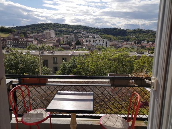 Appartement
         3 pièces
        - 54 m² 75 000 € *