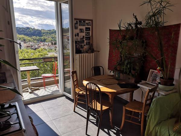 Appartement
         3 pièces
        - 54 m² 75 000 € *