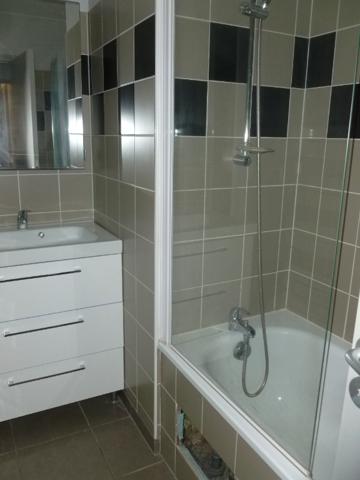 T3 JARDIN PARKING CENTRE LA ROCHELLE