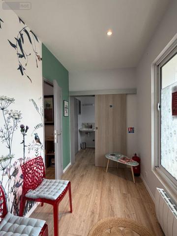 Local Professionnel et commercial à louer à Névez dans le Finistère (29920), ref : 11286/901 centre bourg