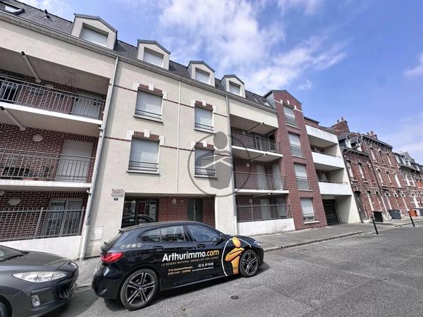 Location                                                      Appartement
                        
                     3 pièces                      76 m2                     à Saint-Quentin