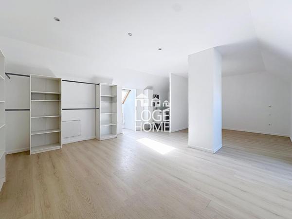 Joli semi plain-pied individuel de 2012 3 chambres poss 4 terrasse jardin garage + parkings privatifs