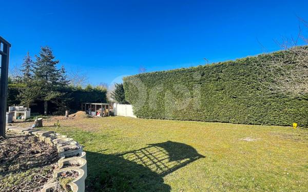 Terrain à vendre    Aubergenville