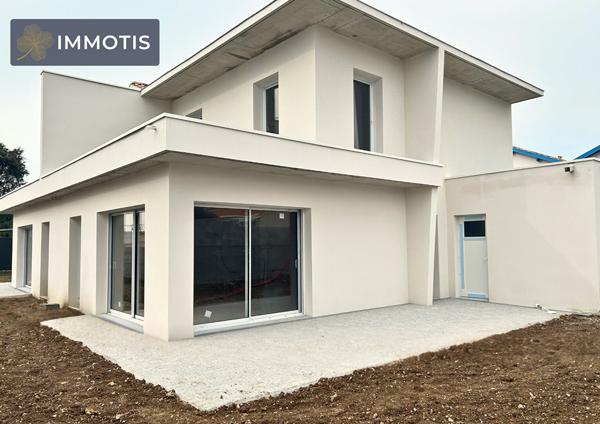 Fouras - " LE CLOS DES LYS " - LOT 1 - T5 Fouras Fouras - " LE CLOS DES LYS " - LOT 1 - T5 Fouras