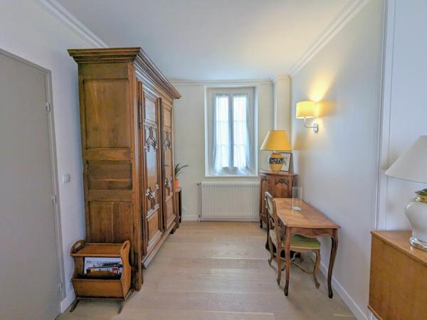 Maison à vendre    8 pièces • 162 m2 Orléans