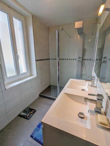 Maison à vendre    8 pièces • 162 m2 Orléans