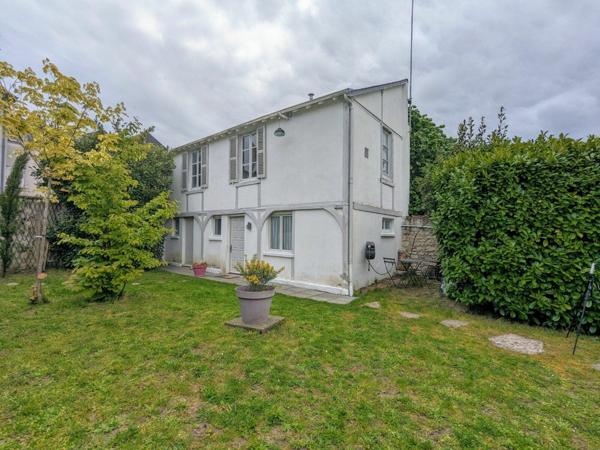 Maison à vendre    8 pièces • 162 m2 Orléans