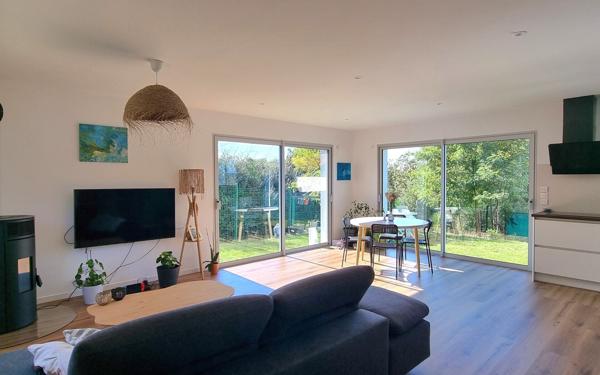 Maison à vendre    4 pièces •  Urcuit