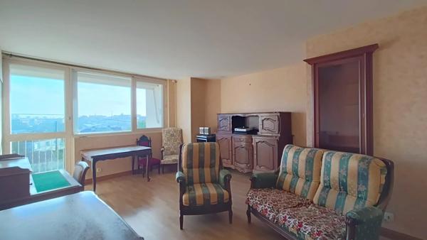 APPARTEMENT T3 AVEC BALCON POITIERS