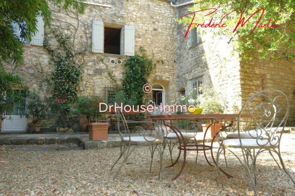 Maison à vendre 10 pièces de 550 m²