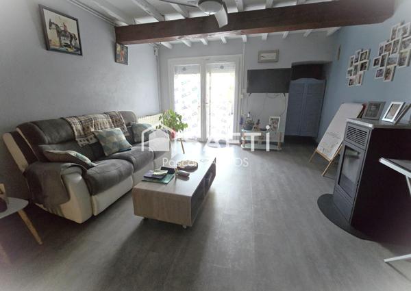 Maison de ville avec 3 chambres, bureau et jardin