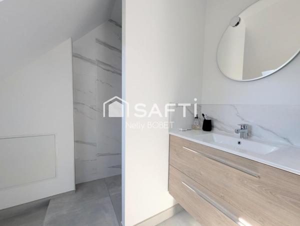 COUP DE CŒUR ASSURÉ : MAISON RENOVÉE (2023), POTENTIEL D'EXTENSION ET DOUBLE GARAGE !