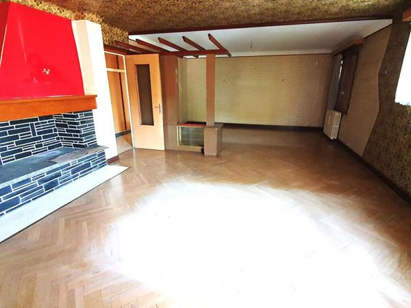 Maison  6 pièce(s) 210 m2 + Garage  avec terrain de 1432 m2