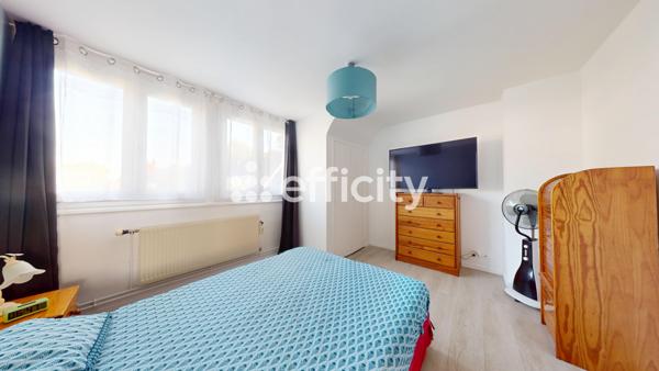 Maison 5 pièces - 140 m²