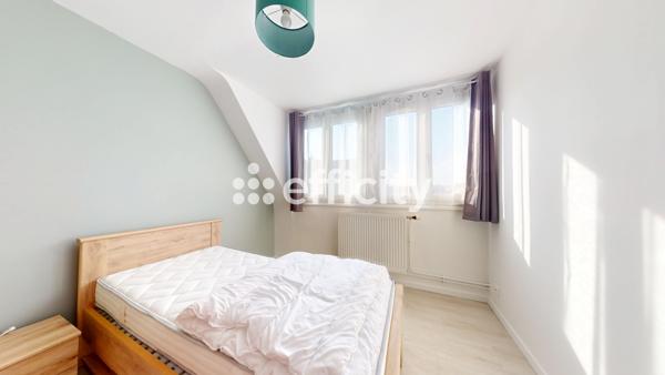 Maison 5 pièces - 140 m²