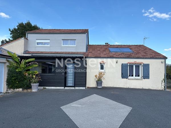 Belle maison spacieuse avec piscine à vendre à Noirterre Bressuire