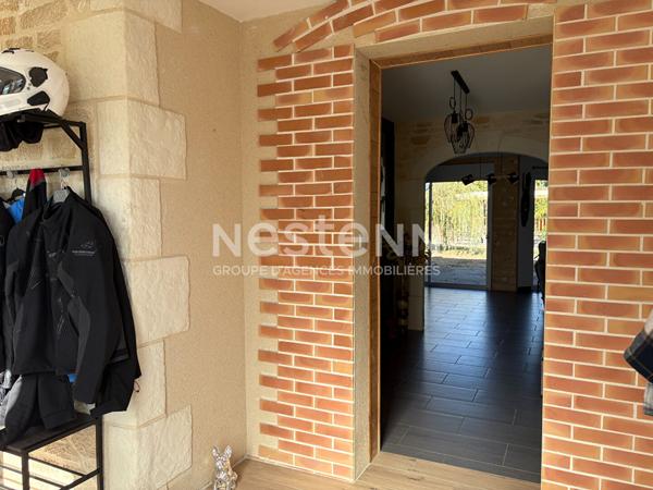 Belle maison spacieuse avec piscine à vendre à Noirterre Bressuire