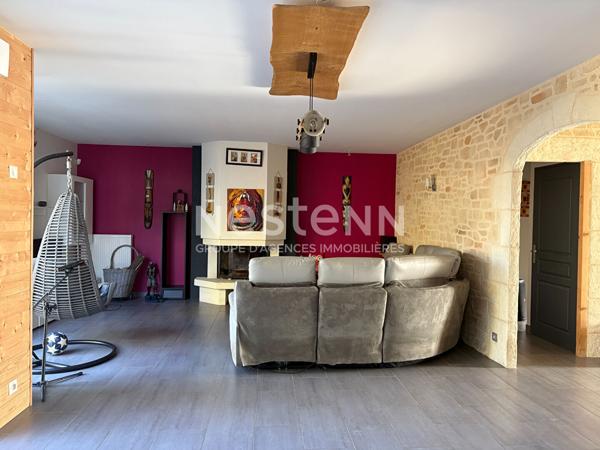 Belle maison spacieuse avec piscine à vendre à Noirterre Bressuire
