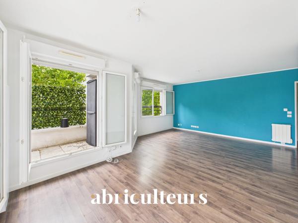 Splendide Appartement de 86.0 m² avec de grands extérieurs en vente à Villeneuve-la-Garenne (92390)