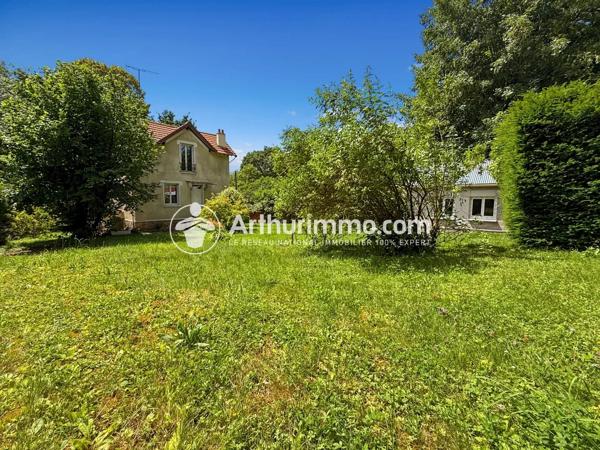 Vente                                                      Maison
                        
                     5 pièces                      99 m2                     à Soisy-sur-Seine