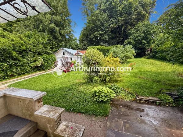 Vente                                                      Maison
                        
                     5 pièces                      99 m2                     à Soisy-sur-Seine