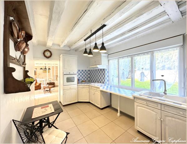 Le Favril ( 28190) Longère rénovée de 136 m², terrain clos de 2193 m² Paris à 1h20