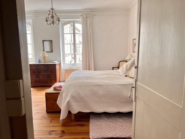 Montréal – Spacieuse maison familiale au coeur d’un village dynamique.