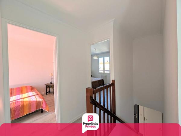 Maison  4 pièce(s) 91 m2 Chateaubernard