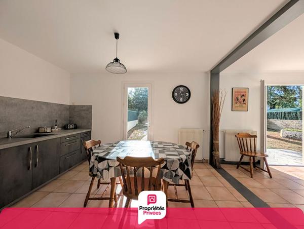Maison  4 pièce(s) 91 m2 Chateaubernard
