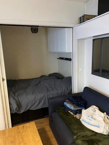 Appartement à vendre |  Paris 18 |  1 pièce | 28 m²