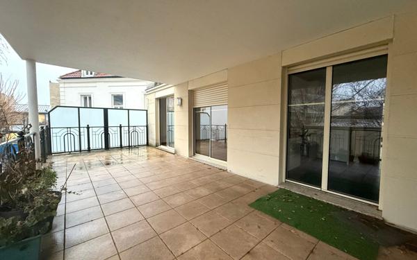 Appartement à louer    4 pièces • 82,33 m2 Saint-Maur-des-Fossés