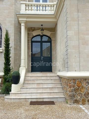 Propriété de Prestige en Pierre | 8 pièces | Parc paysagé | T2 indépendant (Beaumont sur Oise / L'Isle-Adam)