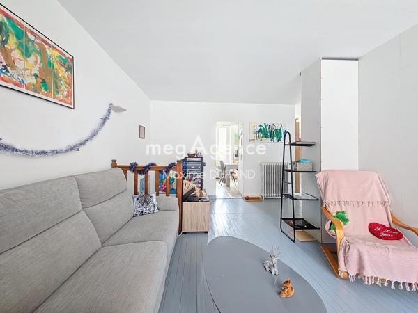 Maison à LA ROMAGNE, 49740 - 5 pièces 110m²