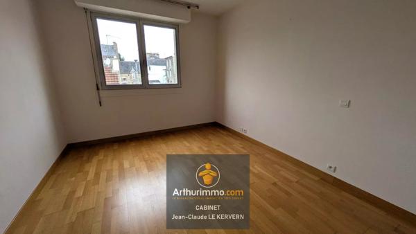 Location                                                      Appartement
                        
                     3 pièces                      69 m2                     à Saint-Brieuc