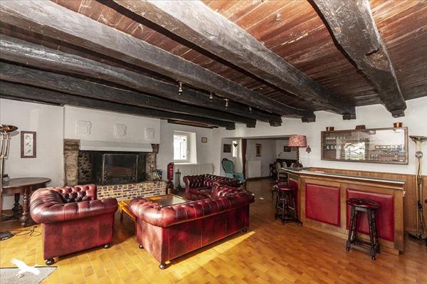 Maison à vendre |  Sencenac-Puy-de-Fourches |  4 pièces | 153 m²