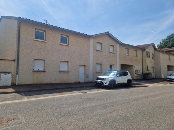 GENAS Azieu - Secteur Gambetta - Appartement  DUPLEX Type 3 de 73,48m² Carrez avec balcon sud dans petite résidence fermée au calme